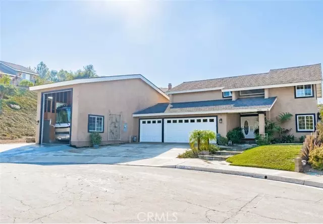 1061 S Pine Canyon Circle, Anaheim Hills, CA 92807