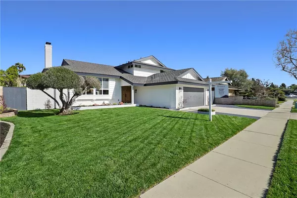 Costa Mesa, CA 92626,2772 Tern Circle