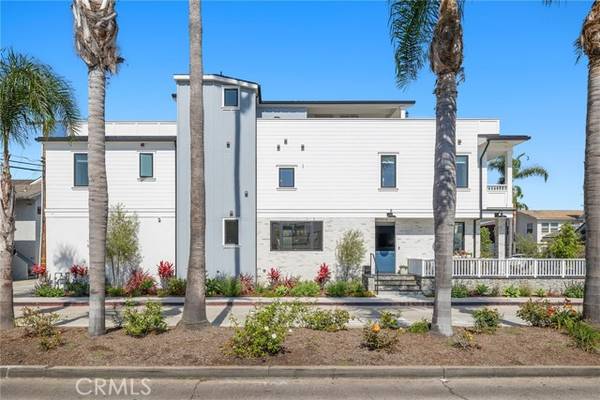 201 Opal Avenue, Newport Beach, CA 92662