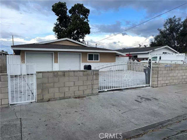 Santa Ana, CA 92707,213 E Central Avenue