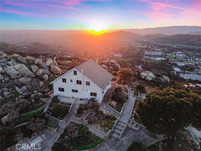 6750 Rainbow Heights Road, Fallbrook, CA 92028