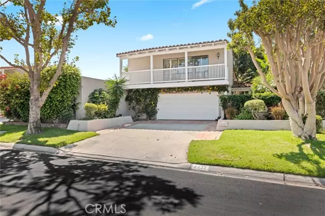 2427 Vista Nobleza, Newport Beach, CA 92660