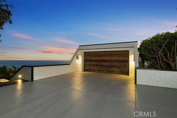 31361 Holly Drive, Laguna Beach, CA 92651