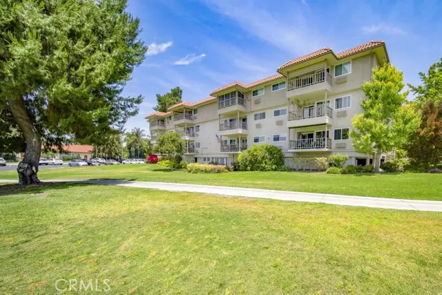 2398 Via Mariposa #1H, Laguna Woods, CA 92637