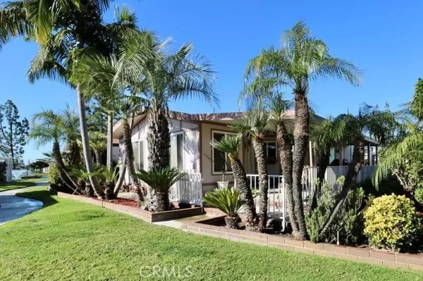 Brea, CA 92821,672 View Lake #174