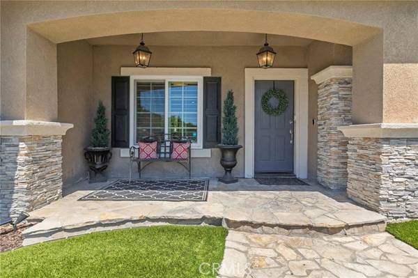 6 Mockingbird Lane, Trabuco Canyon, CA 92679