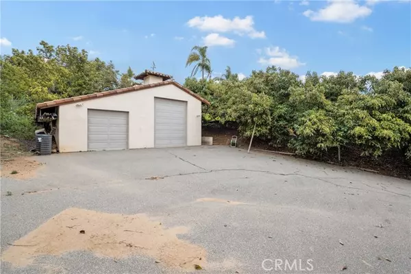 Fallbrook, CA 92028,3822 Peony Drive