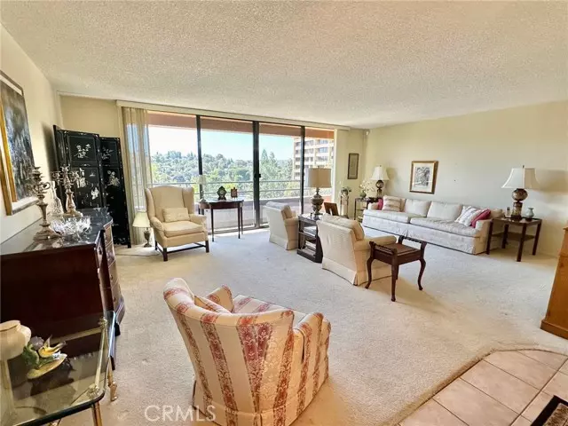 24055 Paseo Del Lago #502, Laguna Woods, CA 92637