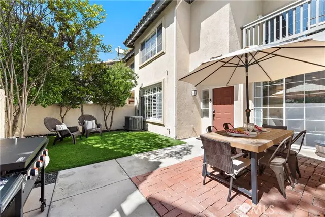 77 Tierra Montanosa, Rancho Santa Margarita, CA 92688