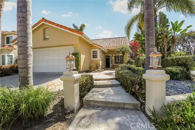 Laguna Niguel, CA 92677,1 Milos