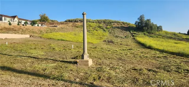 Lake Elsinore, CA 92530,44 McBurney