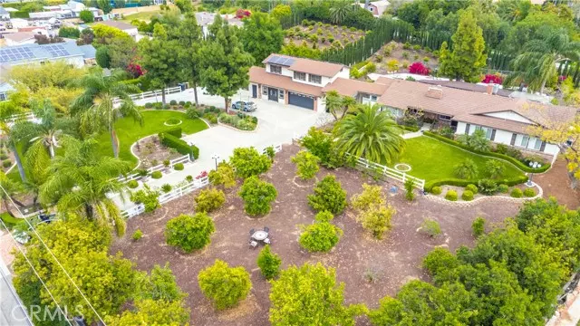 Yorba Linda, CA 92886,5412 Lakeview Avenue