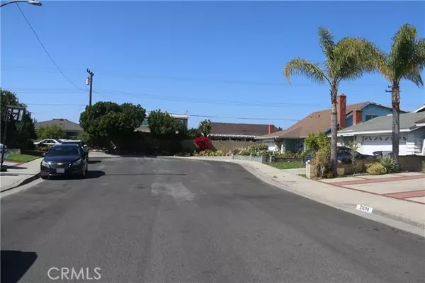 Carson, CA 90745,23014 Mehden Avenue