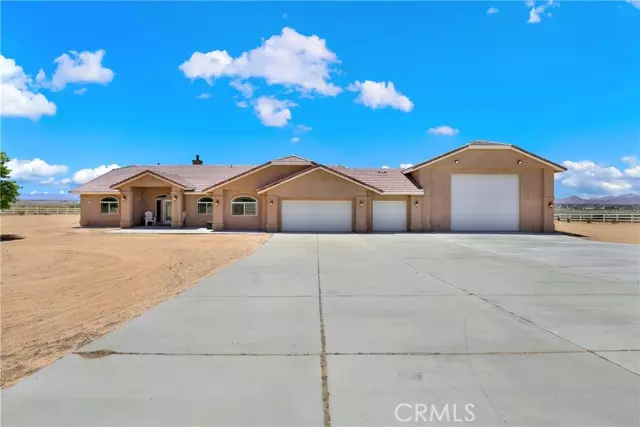 13222 Mustang Avenue, Apple Valley, CA 92307