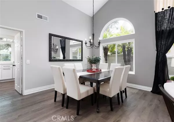 Rancho Santa Margarita, CA 92688,52 Sillero