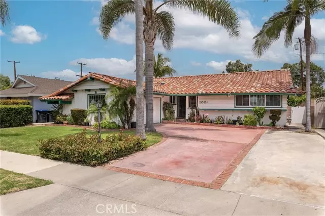 2001 Santa Clara Circle, Santa Ana, CA 92706