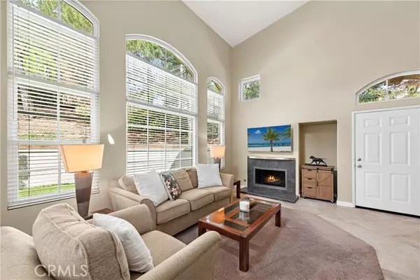 Rancho Santa Margarita, CA 92688,55 Tierra Plano