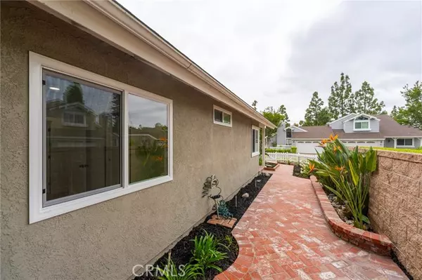 Irvine, CA 92606,10 Millstone #116