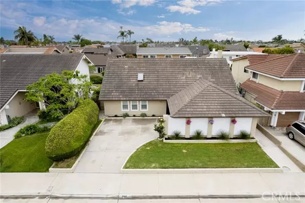 9562 Caithness Drive, Huntington Beach, CA 92646