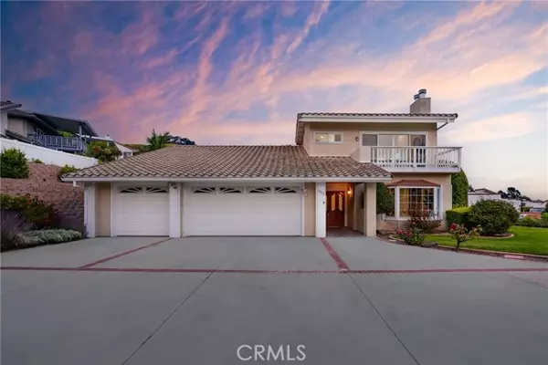 San Clemente, CA 92673,3823 Via Manzana