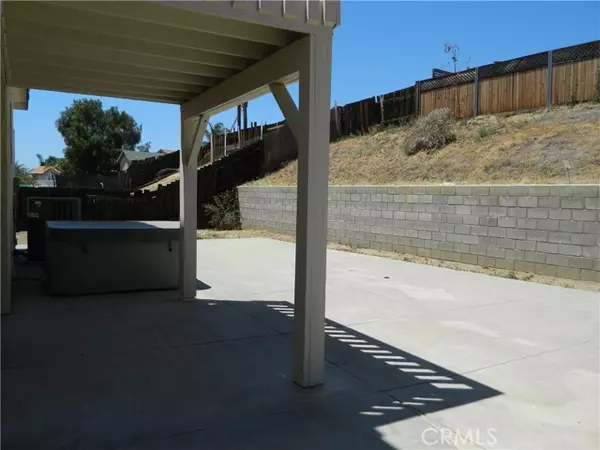 22420 Shore View Court, Wildomar, CA 92595