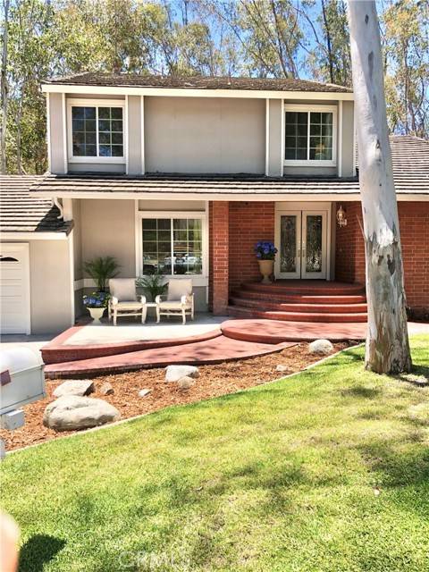 Lake Forest, CA 92630,25032 Woodridge