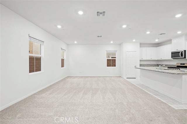 Ontario, CA 91761,4150 Avila Privado