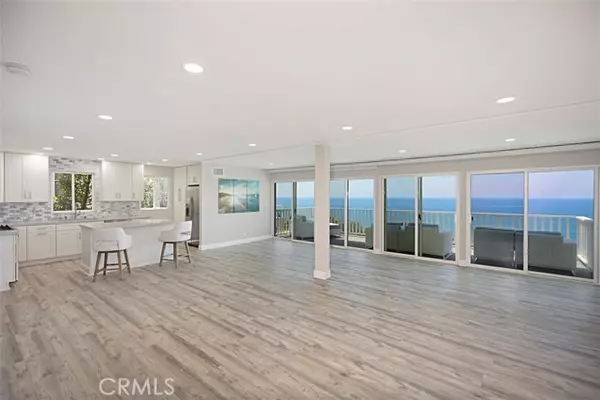 Laguna Beach, CA 92651,32091 Virginia Way