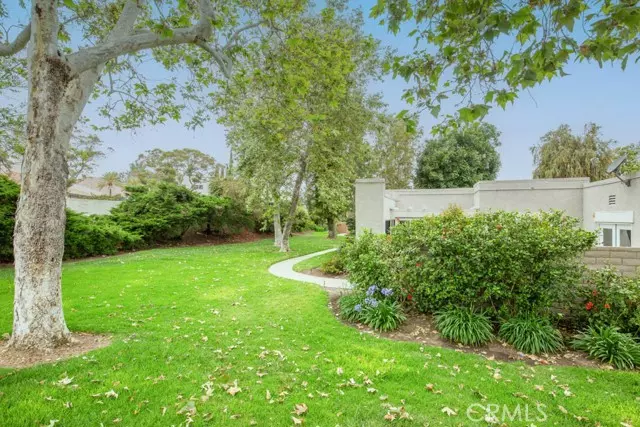 3004 Via Buena Vista #C, Laguna Woods, CA 92637