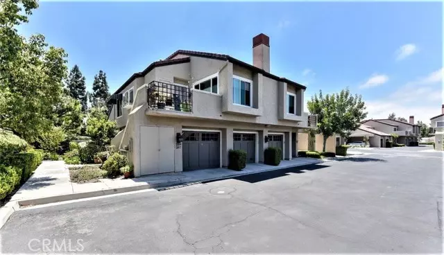 287 Stanford Court #53, Irvine, CA 92612