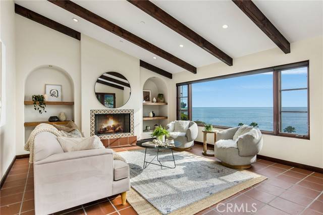 31161 Monterey Street, Laguna Beach, CA 92651