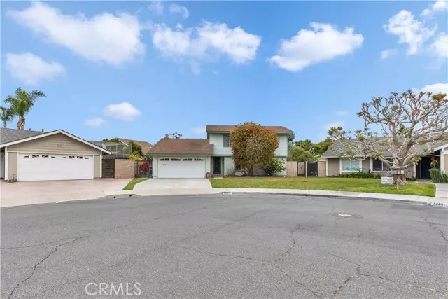 Huntington Beach, CA 92649,5741 Renoir Circle