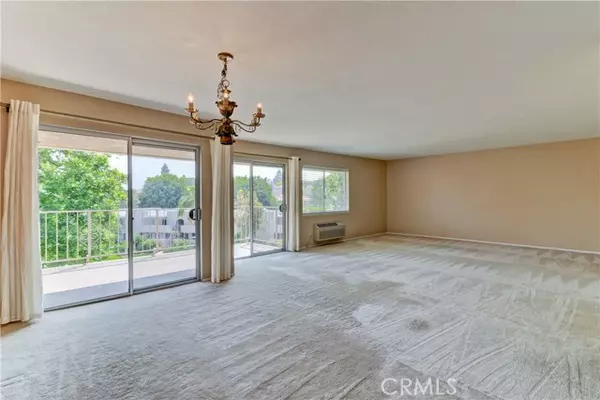 2396 Via Mariposa #3H, Laguna Woods, CA 92637