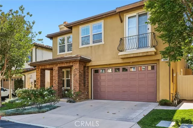 2107 Canyon Circle, Costa Mesa, CA 92627