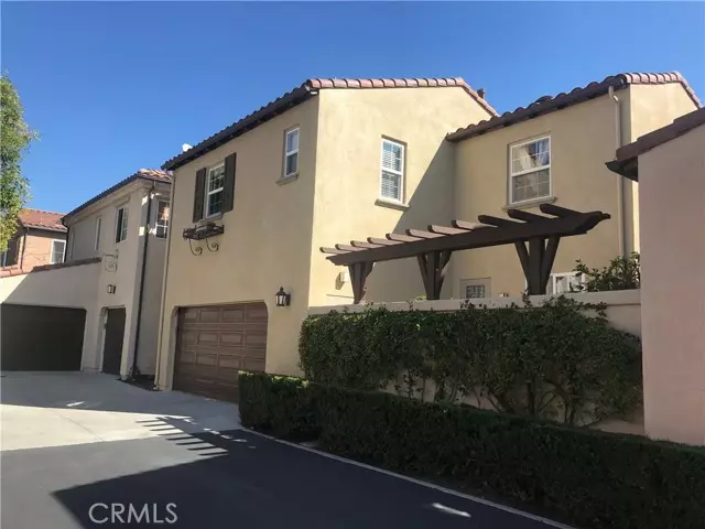 Irvine, CA 92620,79 Canal #5