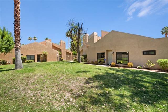 2950 E Escoba Drive #O, Palm Springs, CA 92264