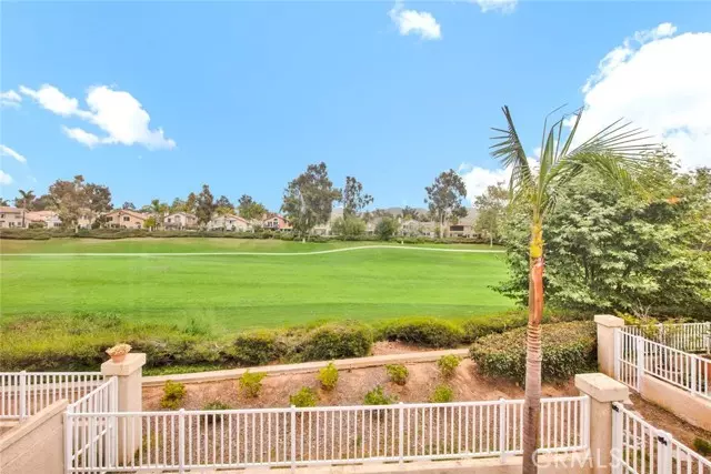 42 Cascada, Rancho Santa Margarita, CA 92688