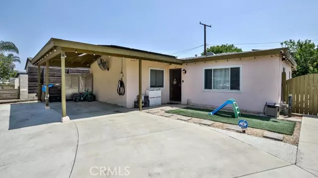 Ontario, CA 91761,1553 S Pleasant Avenue