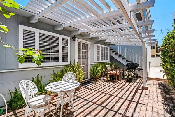 618 Heliotrope, Corona Del Mar, CA 92625