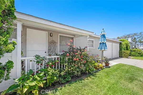 Corona Del Mar, CA 92625,620 Heliotrope