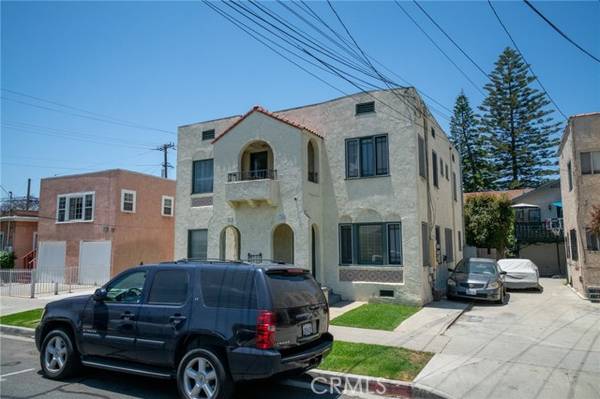 761 Walnut Avenue, Long Beach, CA 90813