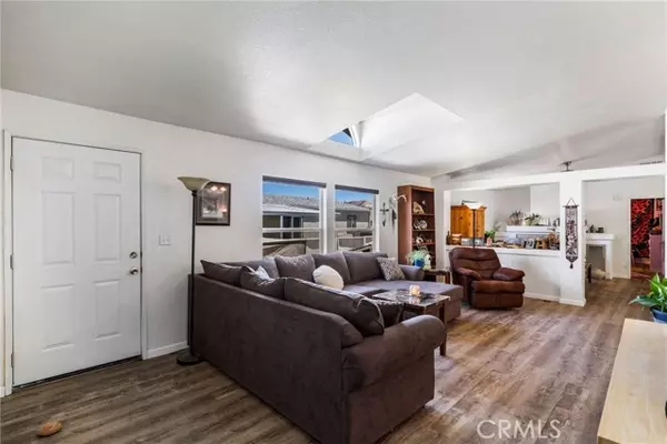 Tehachapi, CA 93561,600 S Dennison #65