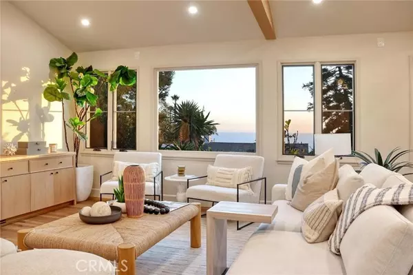 Laguna Beach, CA 92651,31831 Sunset Avenue