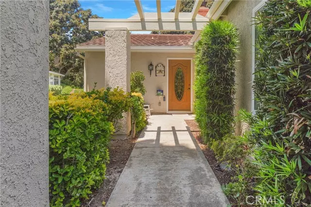 3321 Via Carrizo #A, Laguna Woods, CA 92637