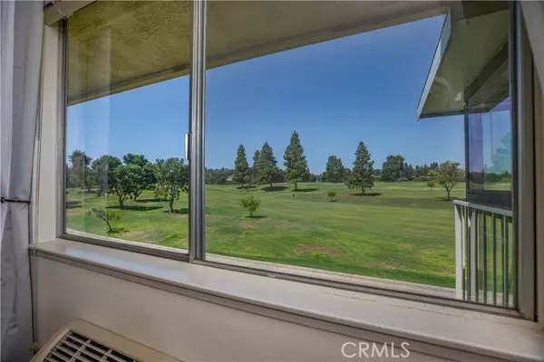 Laguna Woods, CA 92637,2386 Via Mariposa #3G