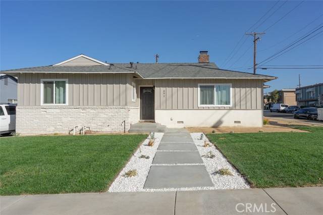 391 E Pinehurst Avenue, La Habra, CA 90631