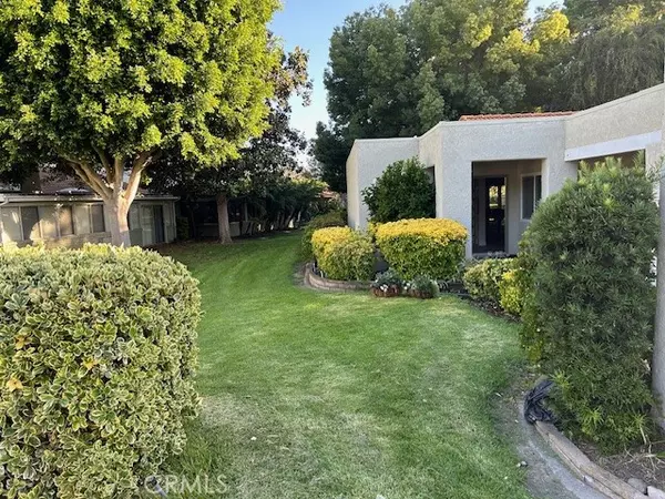 Laguna Woods, CA 92637,5537 Via La Mesa #A