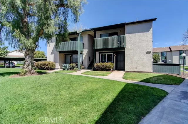 Lake Forest, CA 92630,23230 Orange Avenue #3