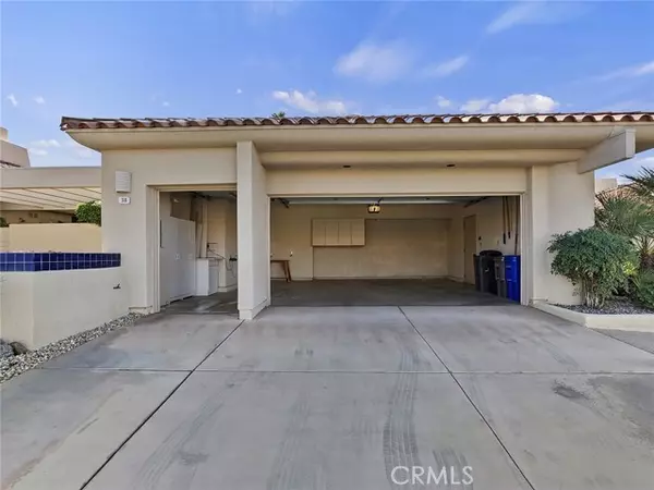 38 Kavenish Drive, Rancho Mirage, CA 92270