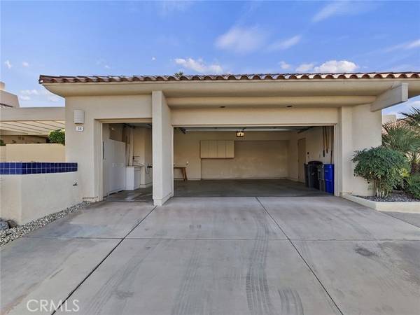 38 Kavenish Drive, Rancho Mirage, CA 92270